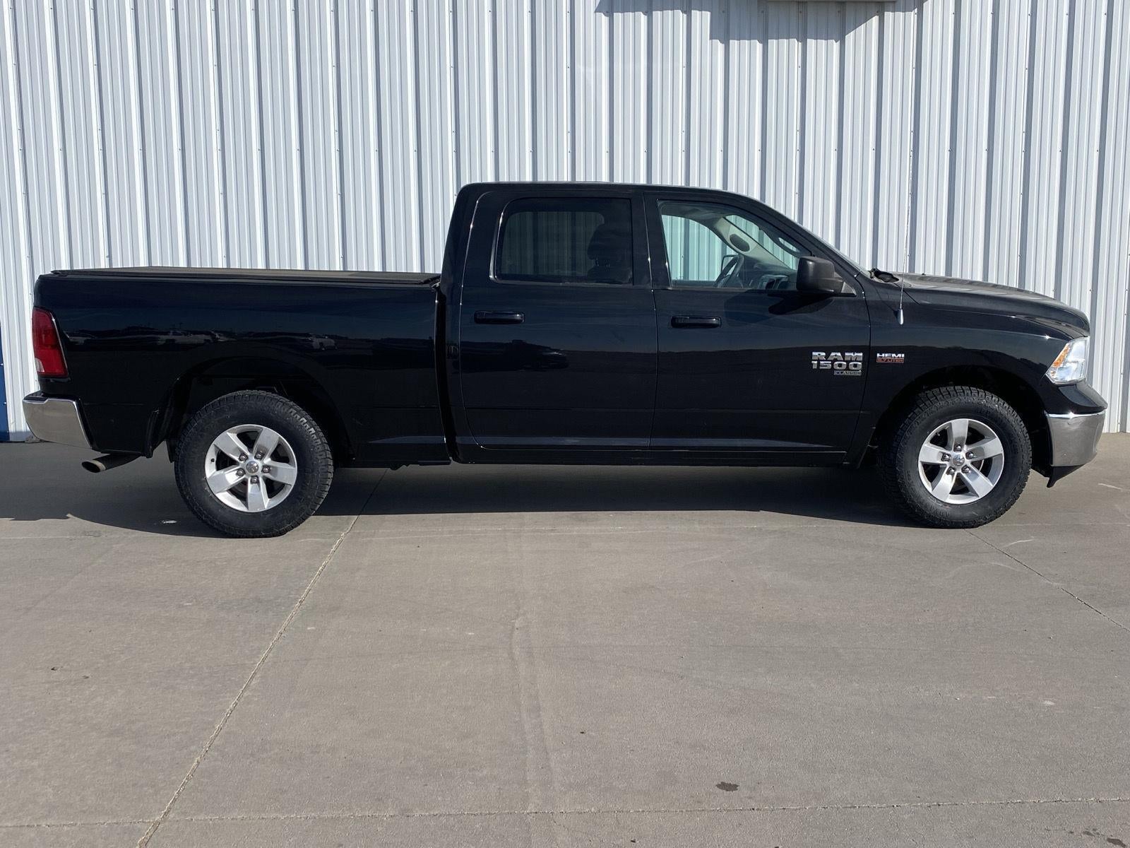 2019 RAM 1500 Classic SLT