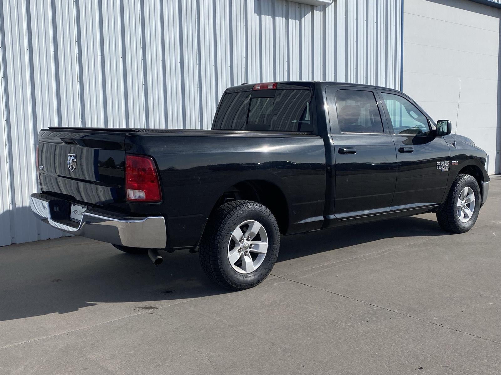 2019 RAM 1500 Classic SLT