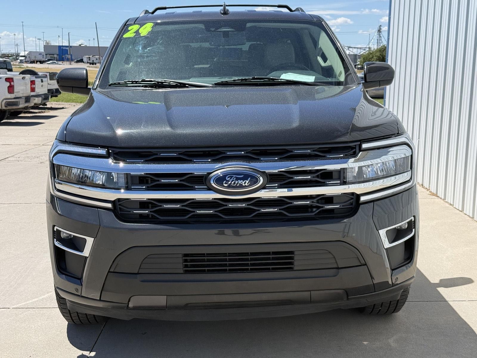 2024 Ford Expedition Max XLT