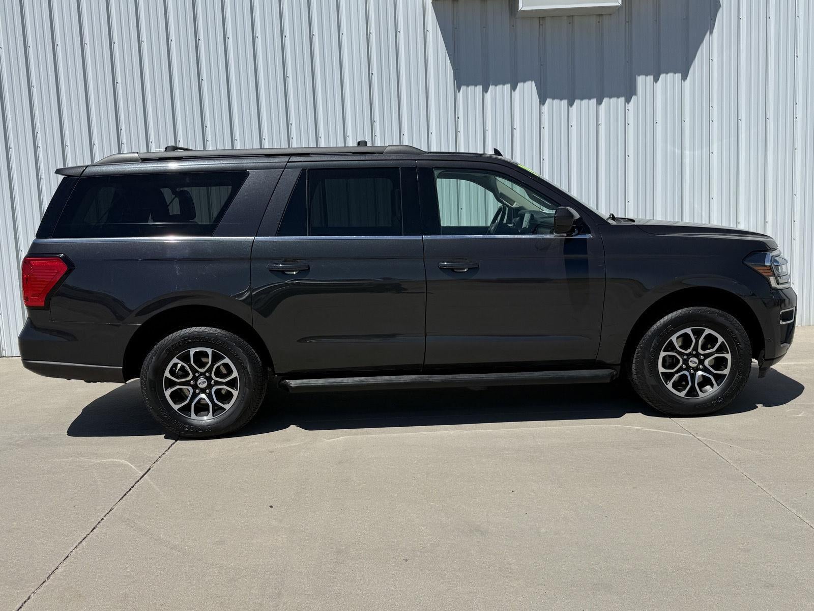 2024 Ford Expedition Max XLT
