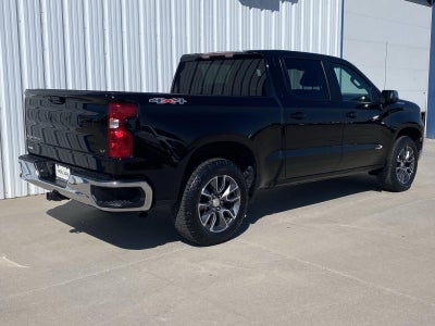 2022 Chevrolet Silverado 1500 LT (2FL)