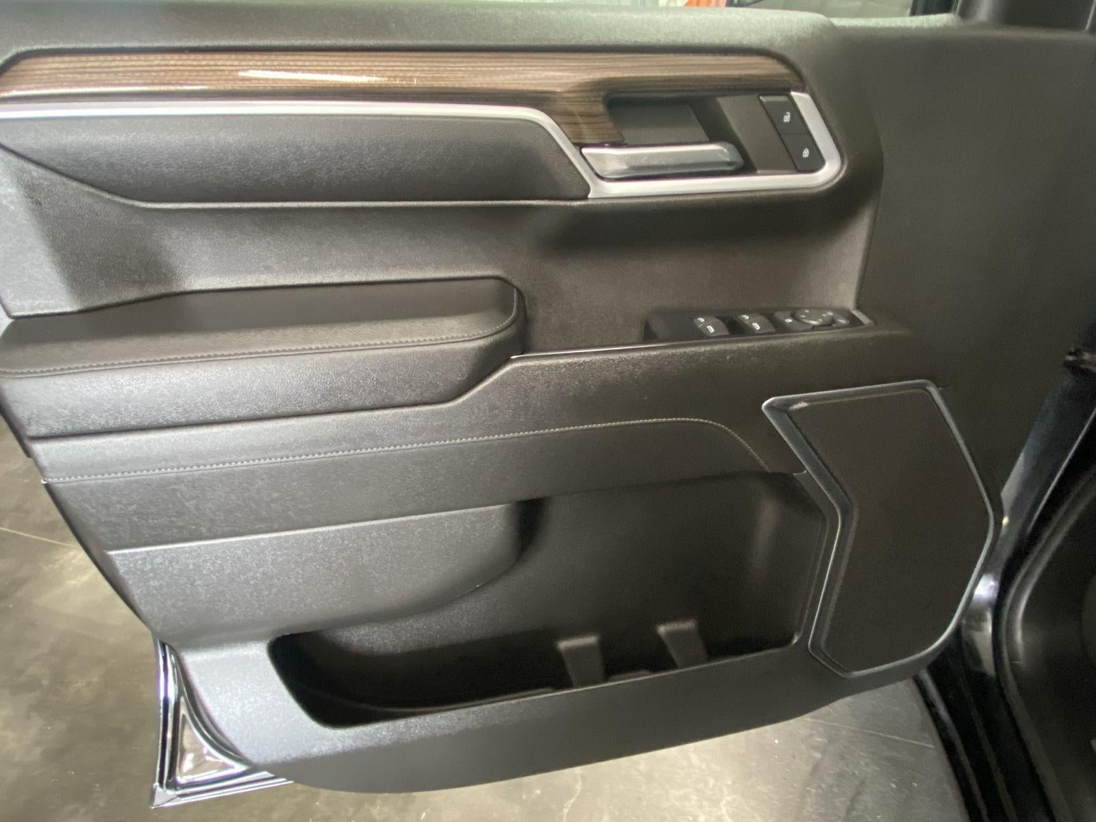 2022 Chevrolet Silverado 1500 LT (2FL)