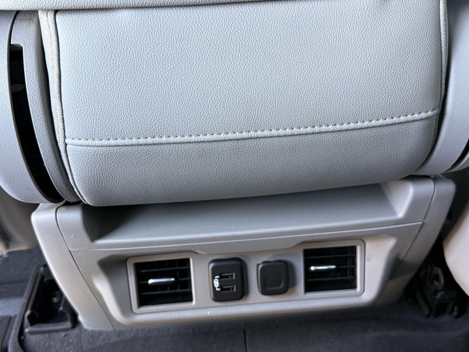 2020 Chevrolet Silverado 1500 LTZ - Photo 23