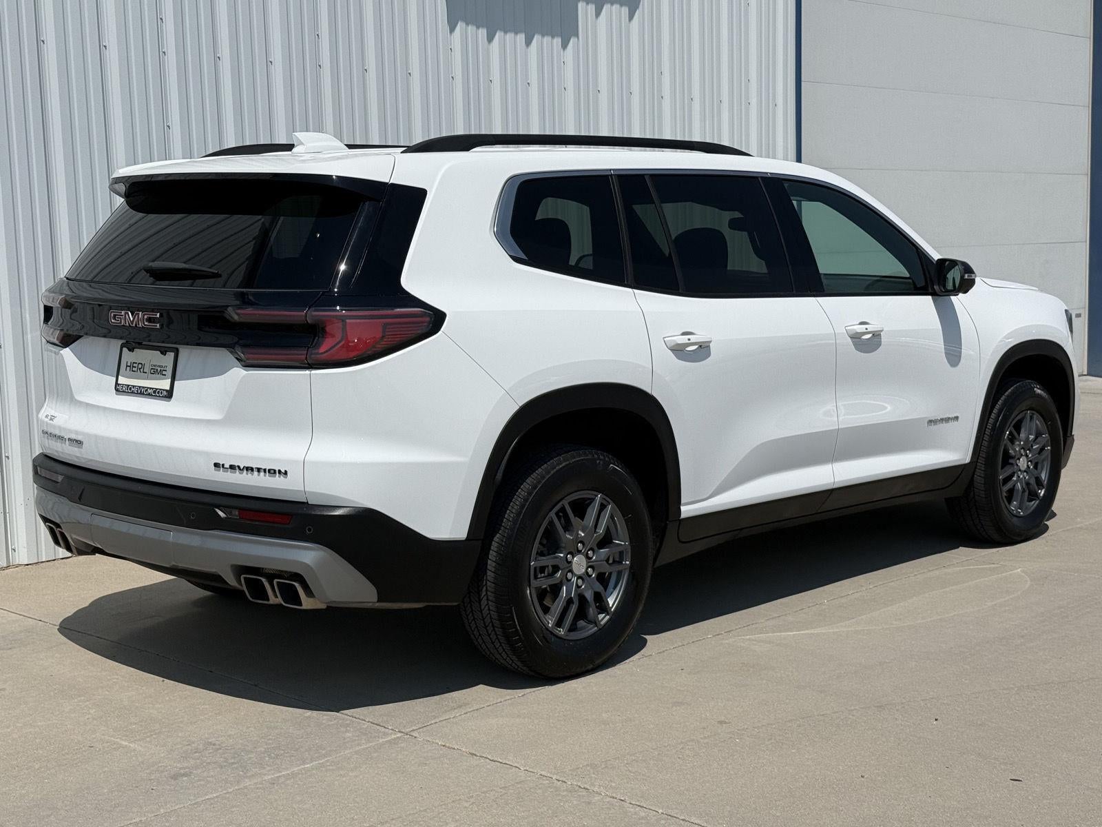 2025 GMC Acadia Elevation