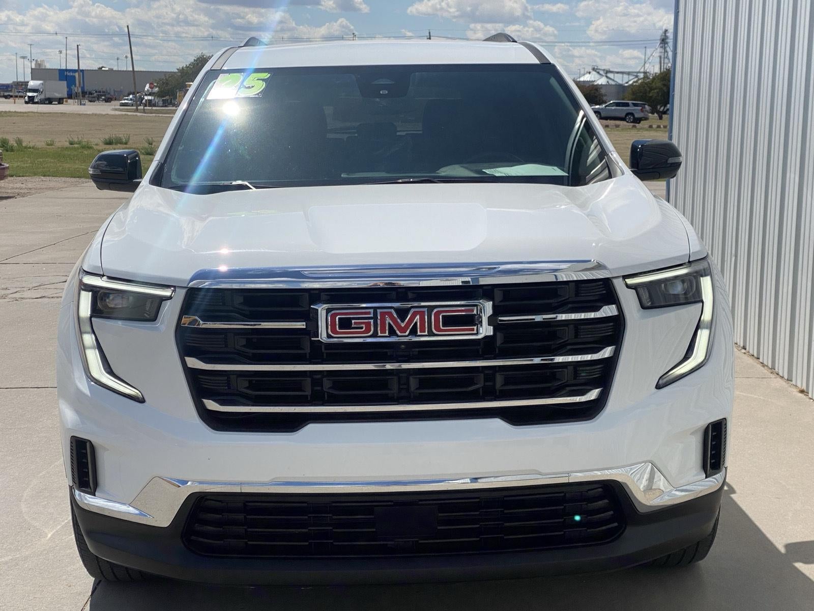 2025 GMC Acadia Elevation
