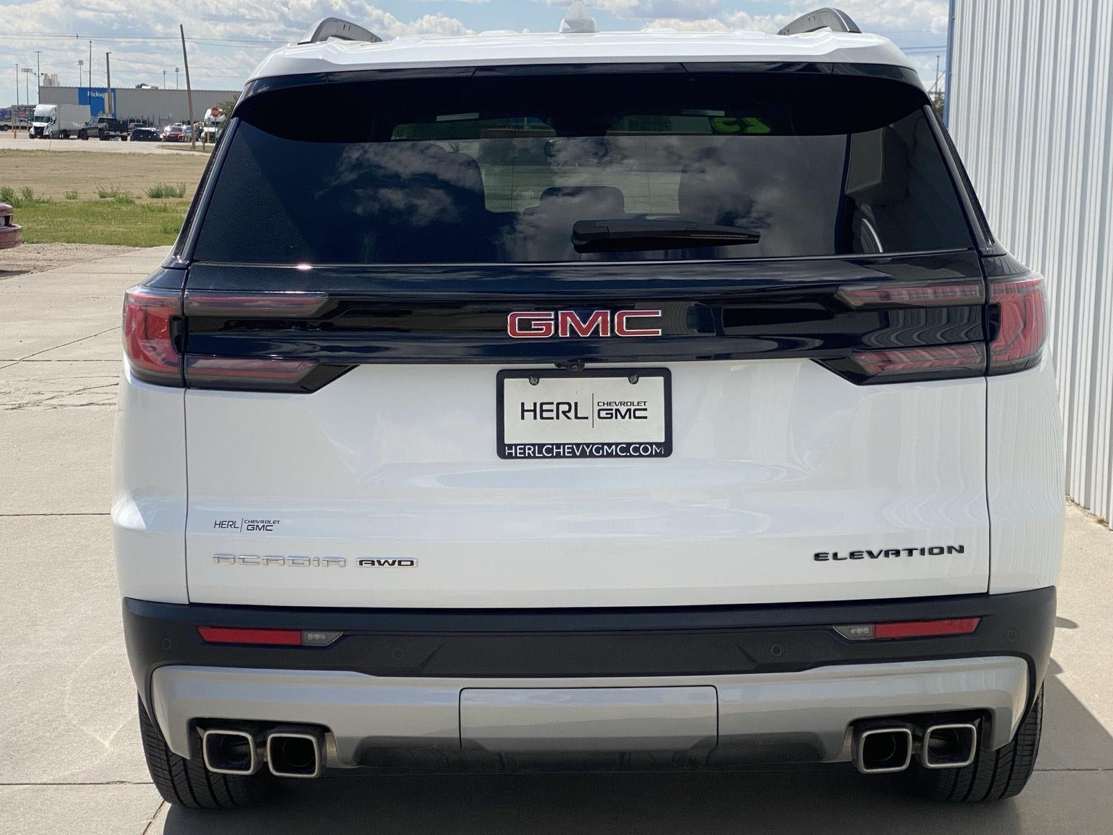 2025 GMC Acadia Elevation
