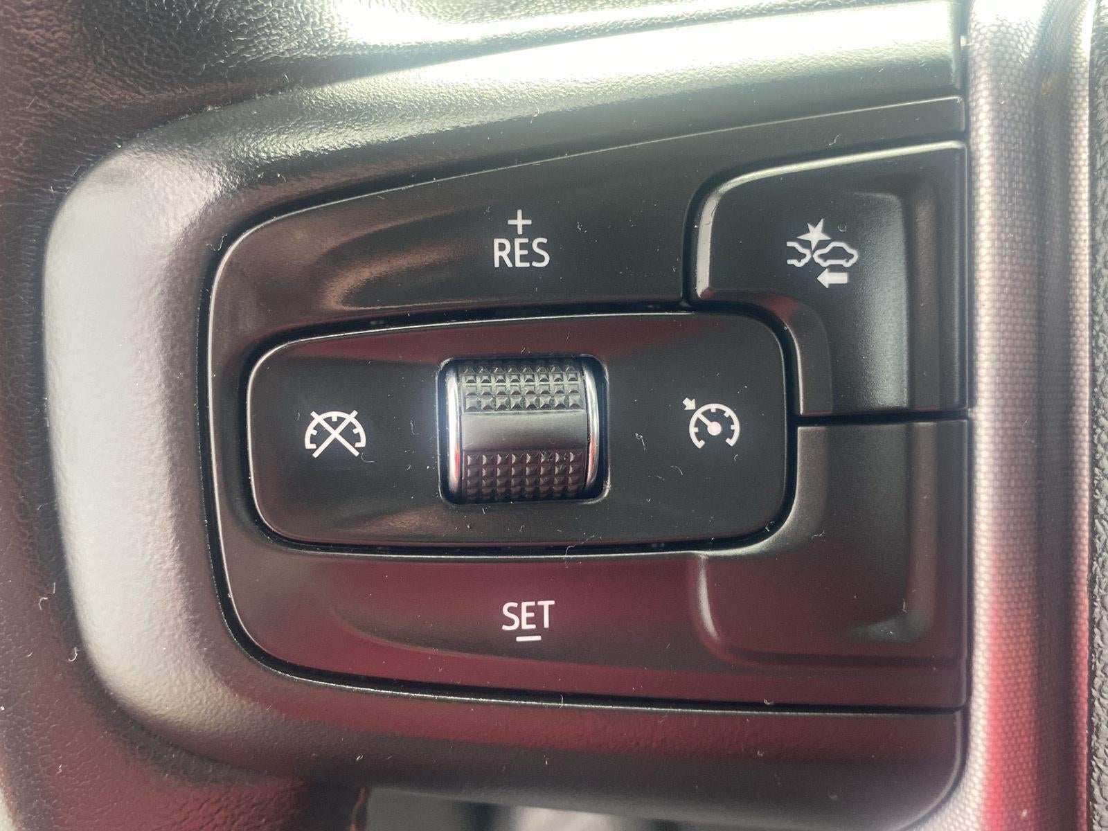 2022 GMC Yukon SLE