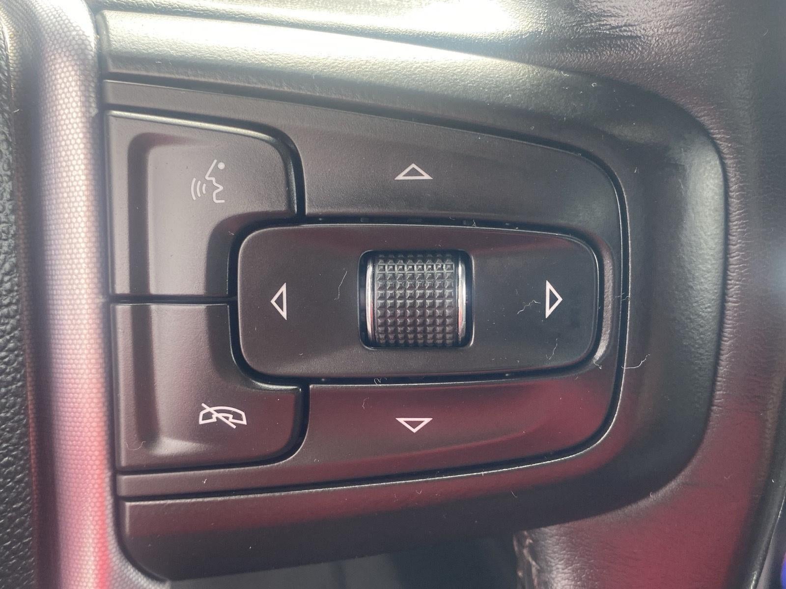 2022 GMC Yukon SLE