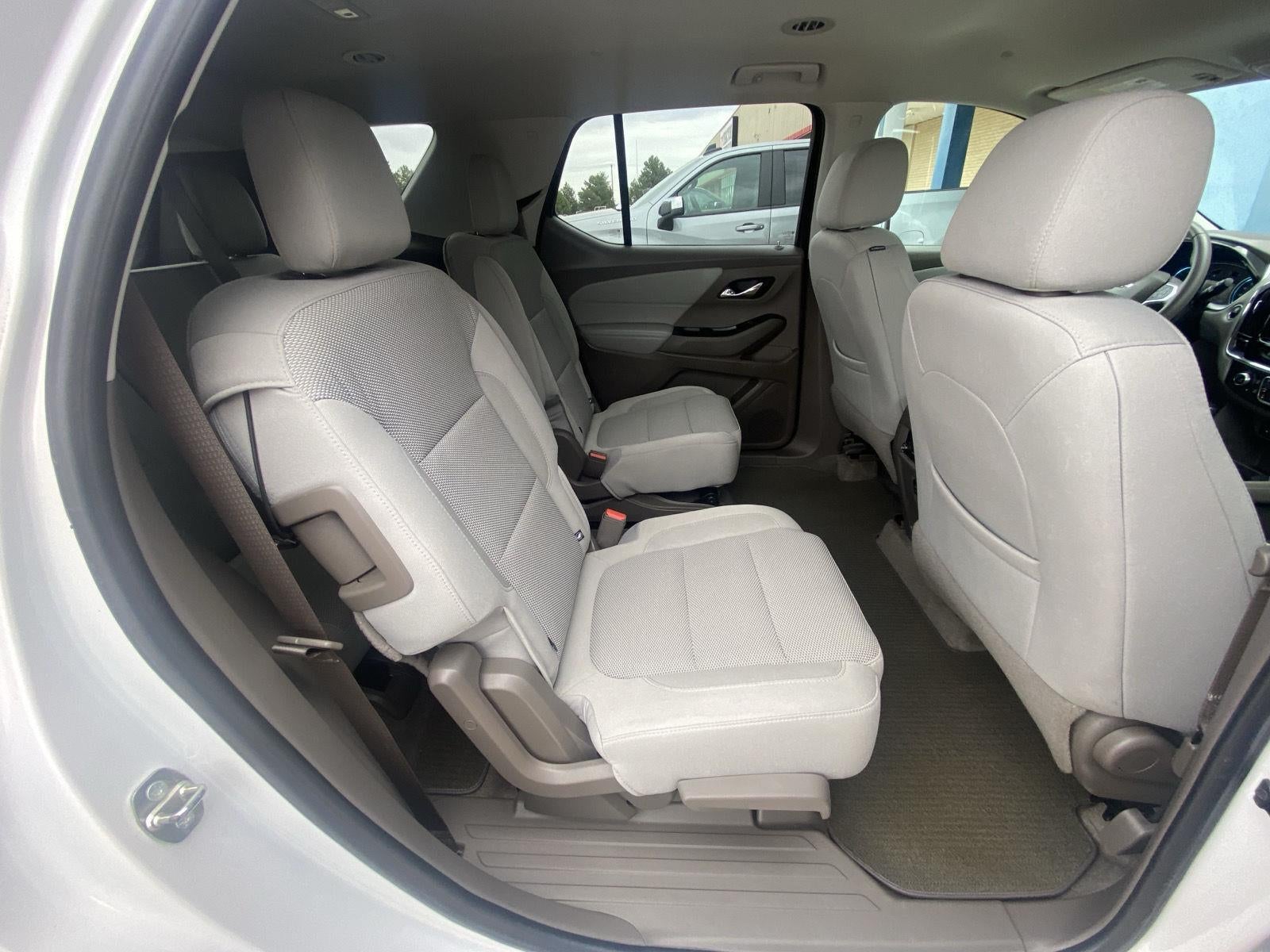 2018 Chevrolet Traverse LT Cloth