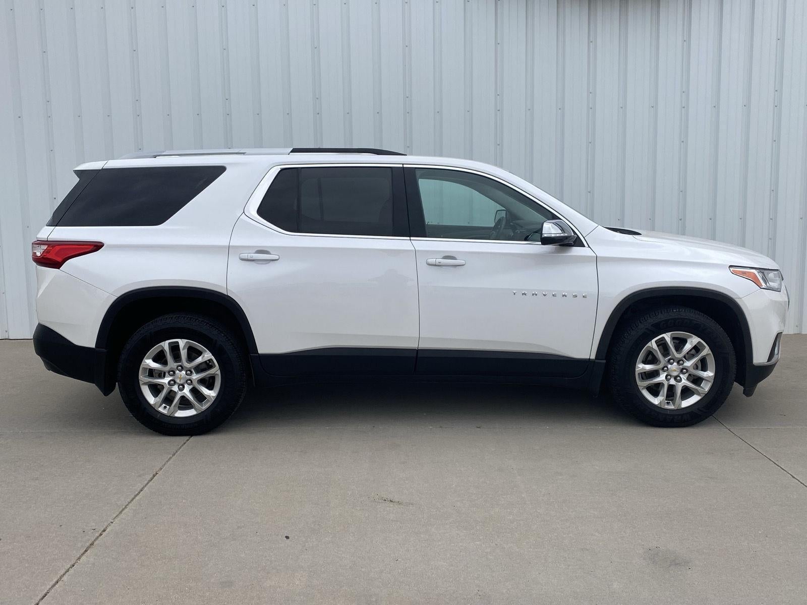 2018 Chevrolet Traverse LT Cloth