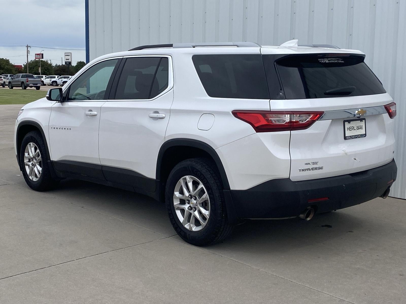 2018 Chevrolet Traverse LT Cloth