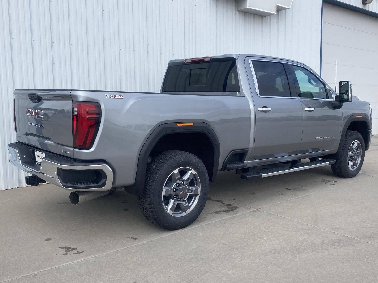 2026 GMC Sierra 2500 HD SLT