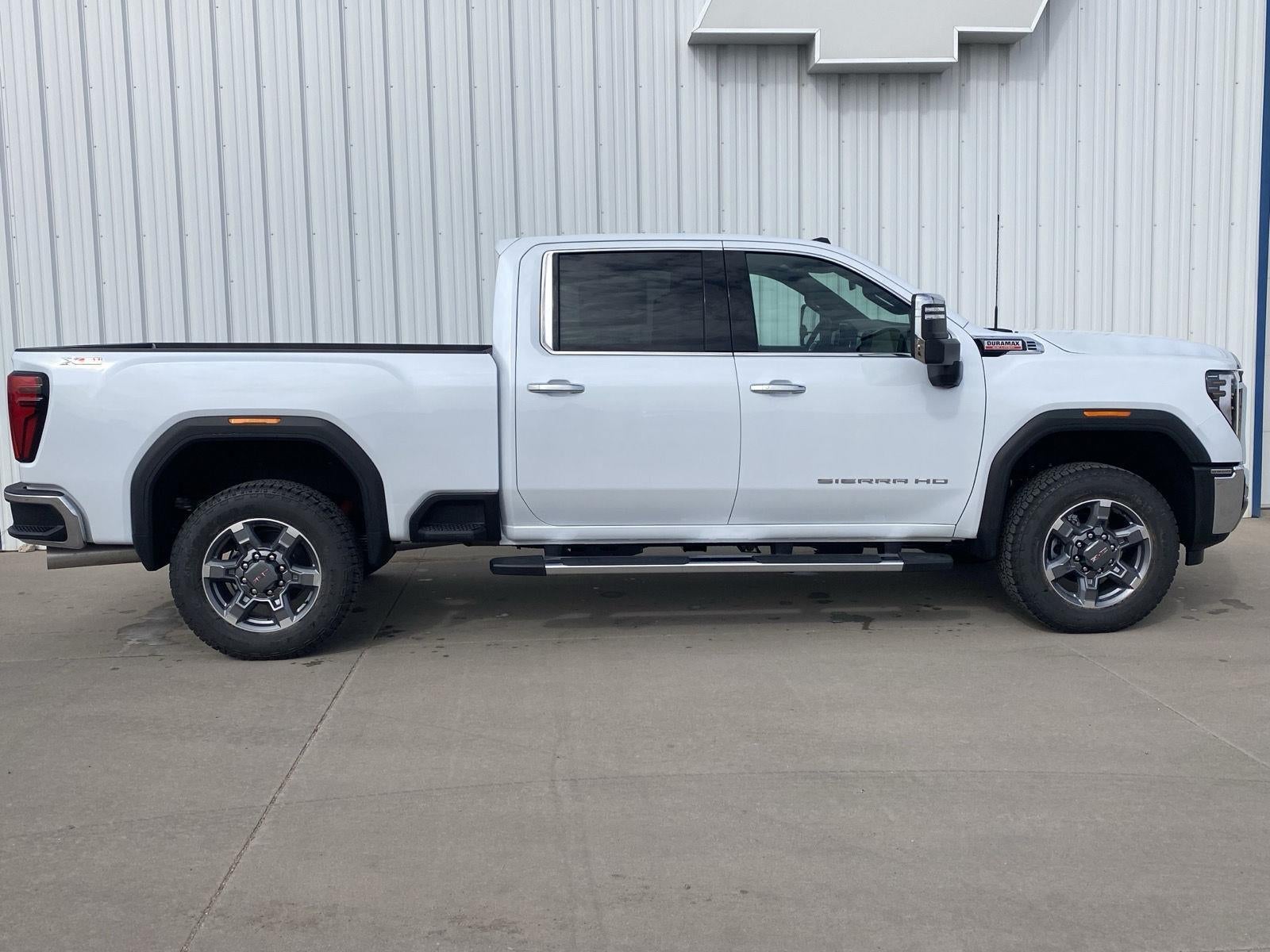 2026 GMC Sierra 2500 HD SLT