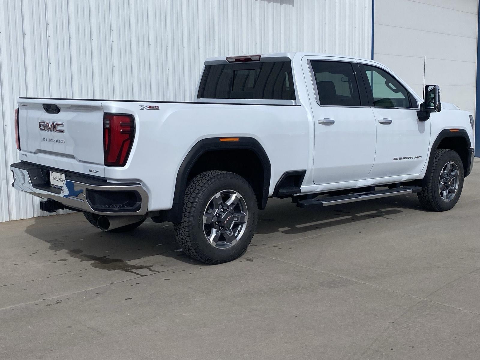 2026 GMC Sierra 2500 HD SLT