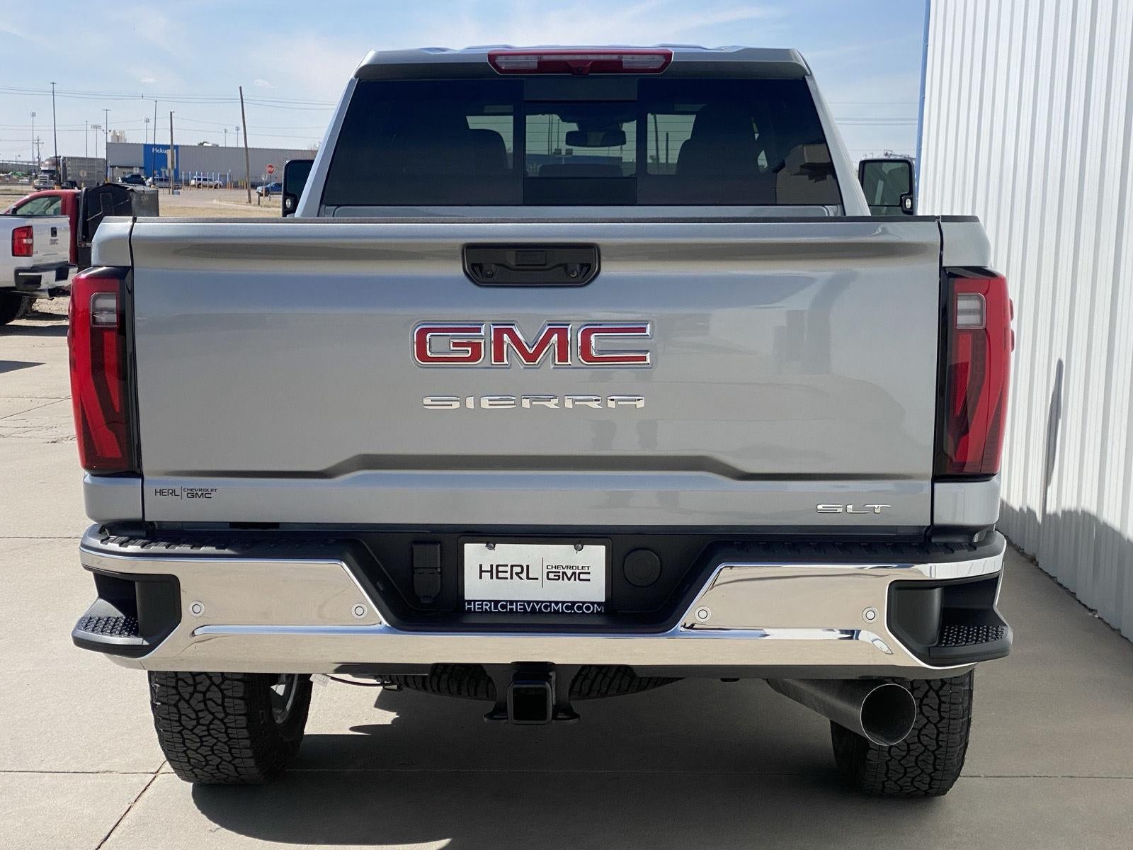 2026 GMC Sierra 2500 HD SLT