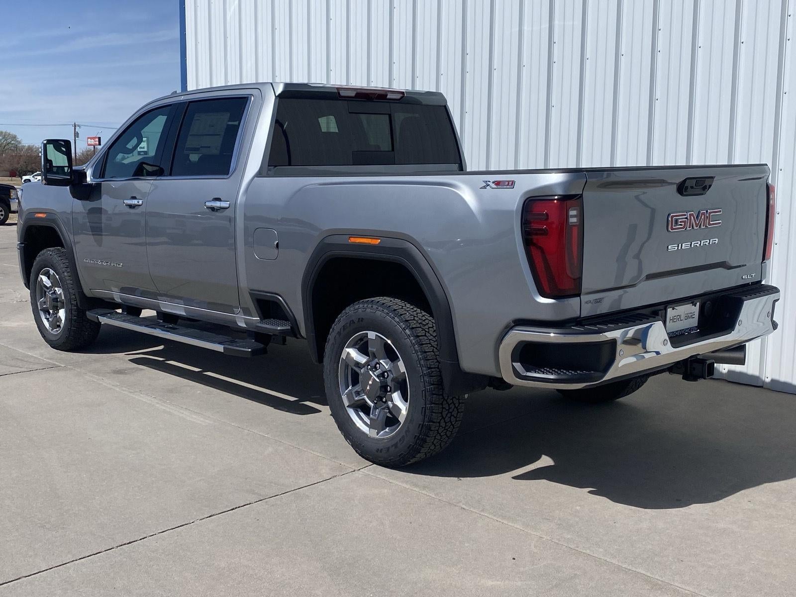 2026 GMC Sierra 2500 HD SLT