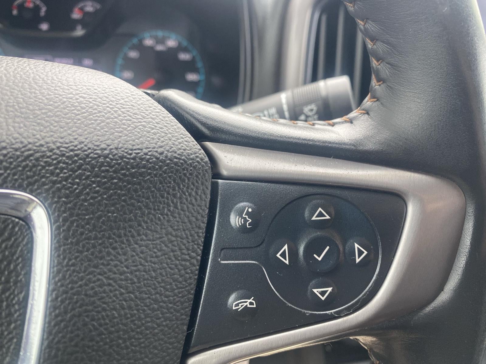 2022 GMC Canyon AT4 - Cloth
