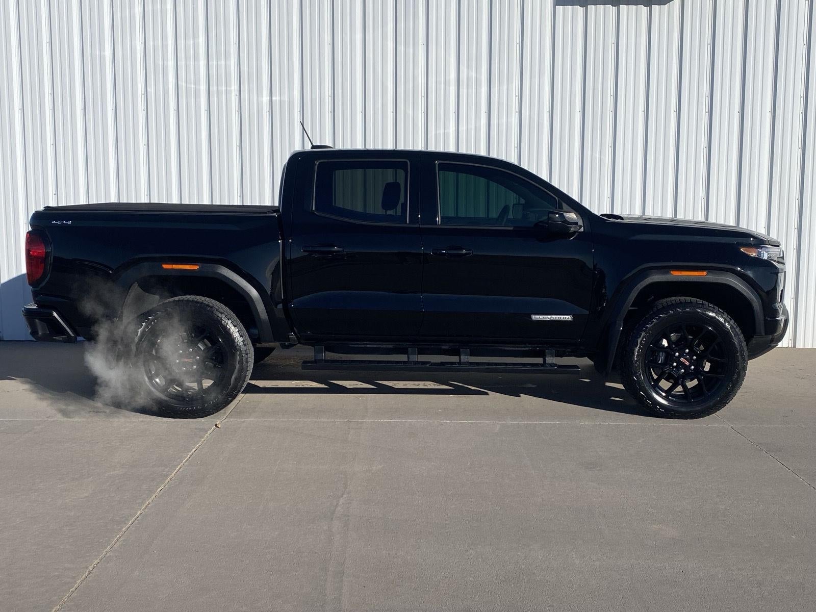 2025 GMC Canyon Elevation