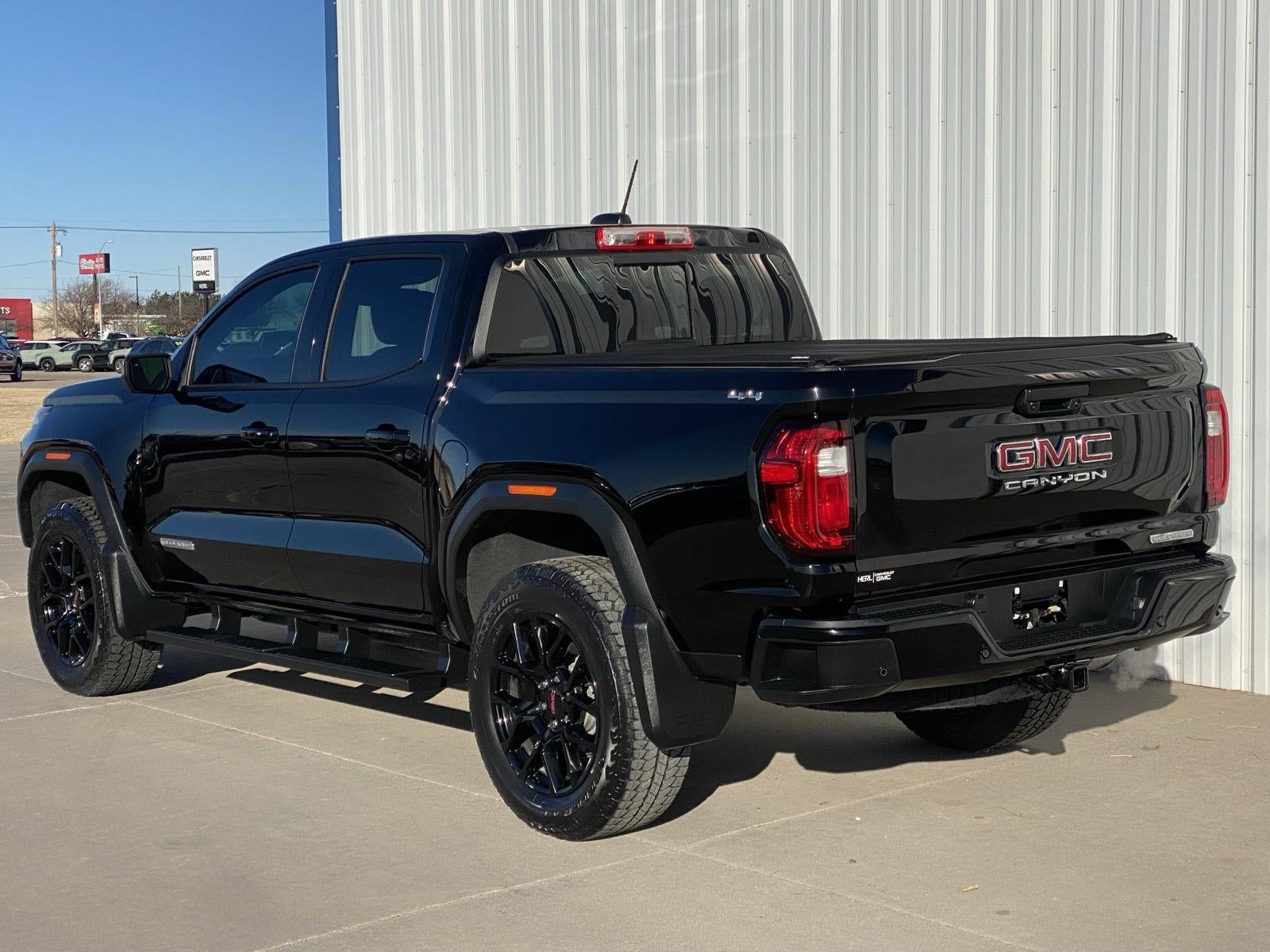 2025 GMC Canyon Elevation