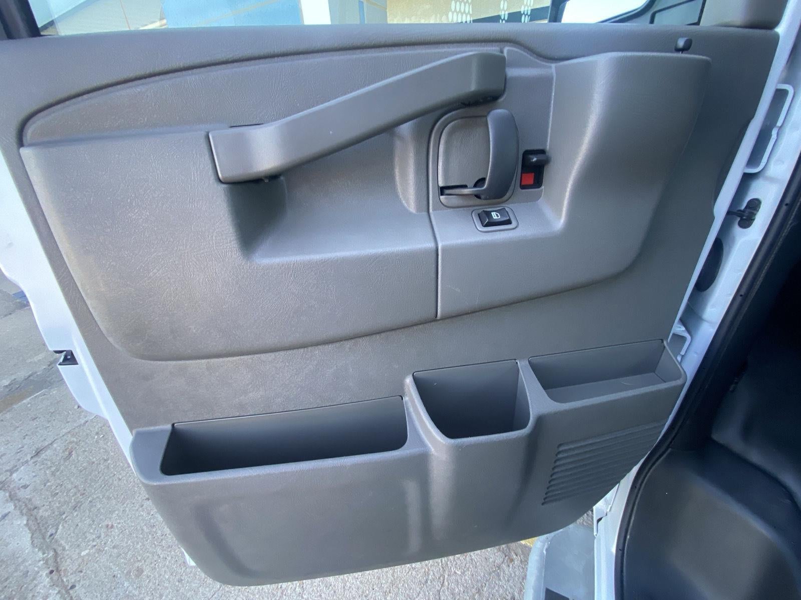 2024 GMC Savana Cargo 2500 Work Van