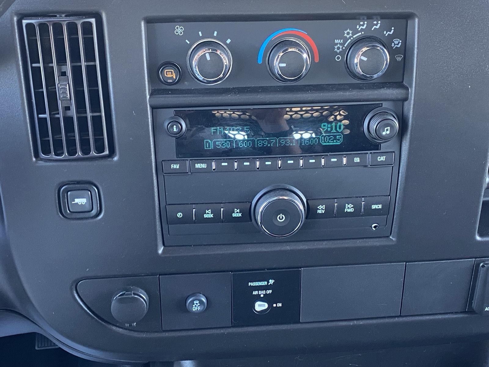 2024 GMC Savana Cargo 2500 Work Van