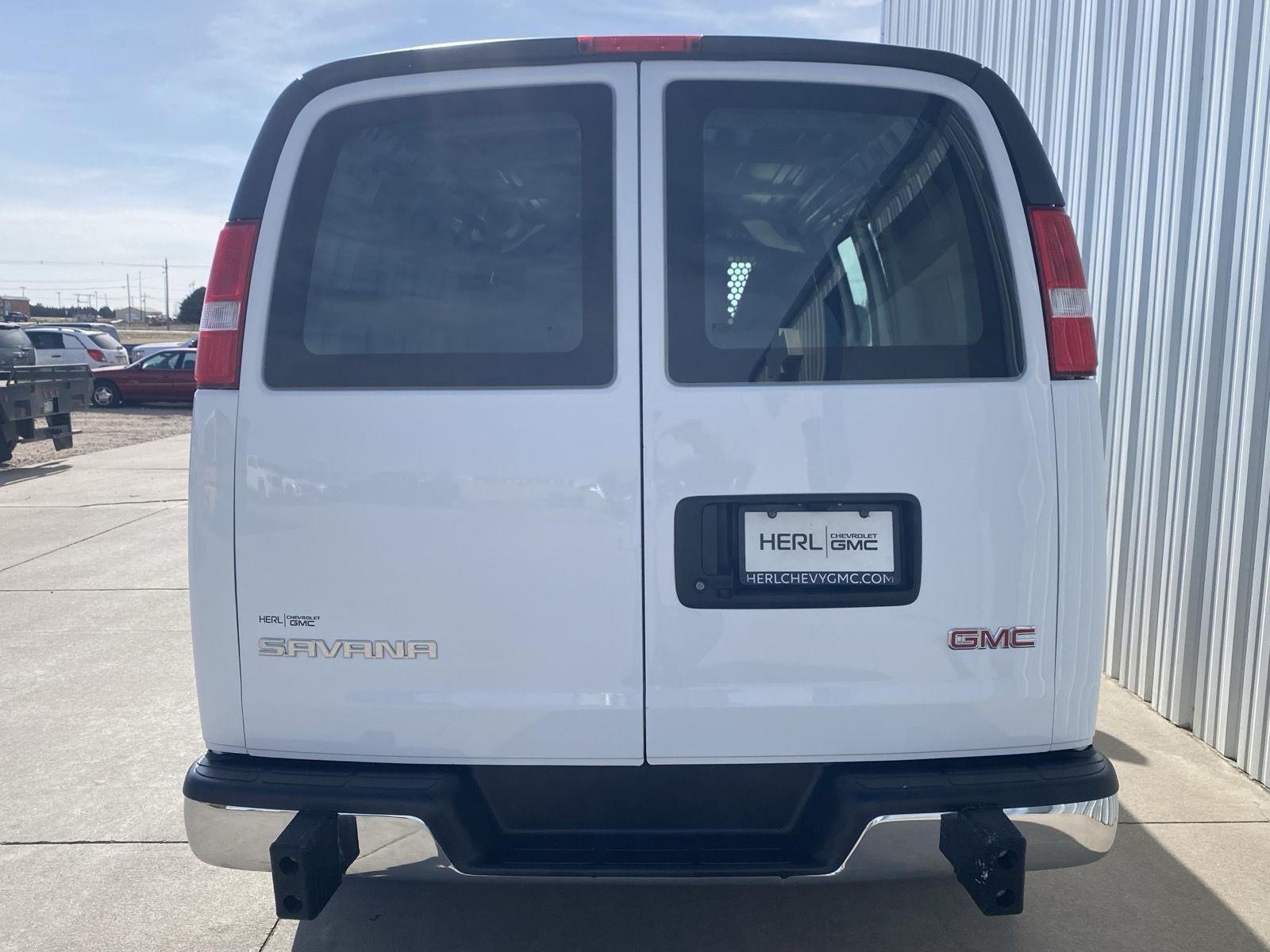 2024 GMC Savana Cargo 2500 Work Van