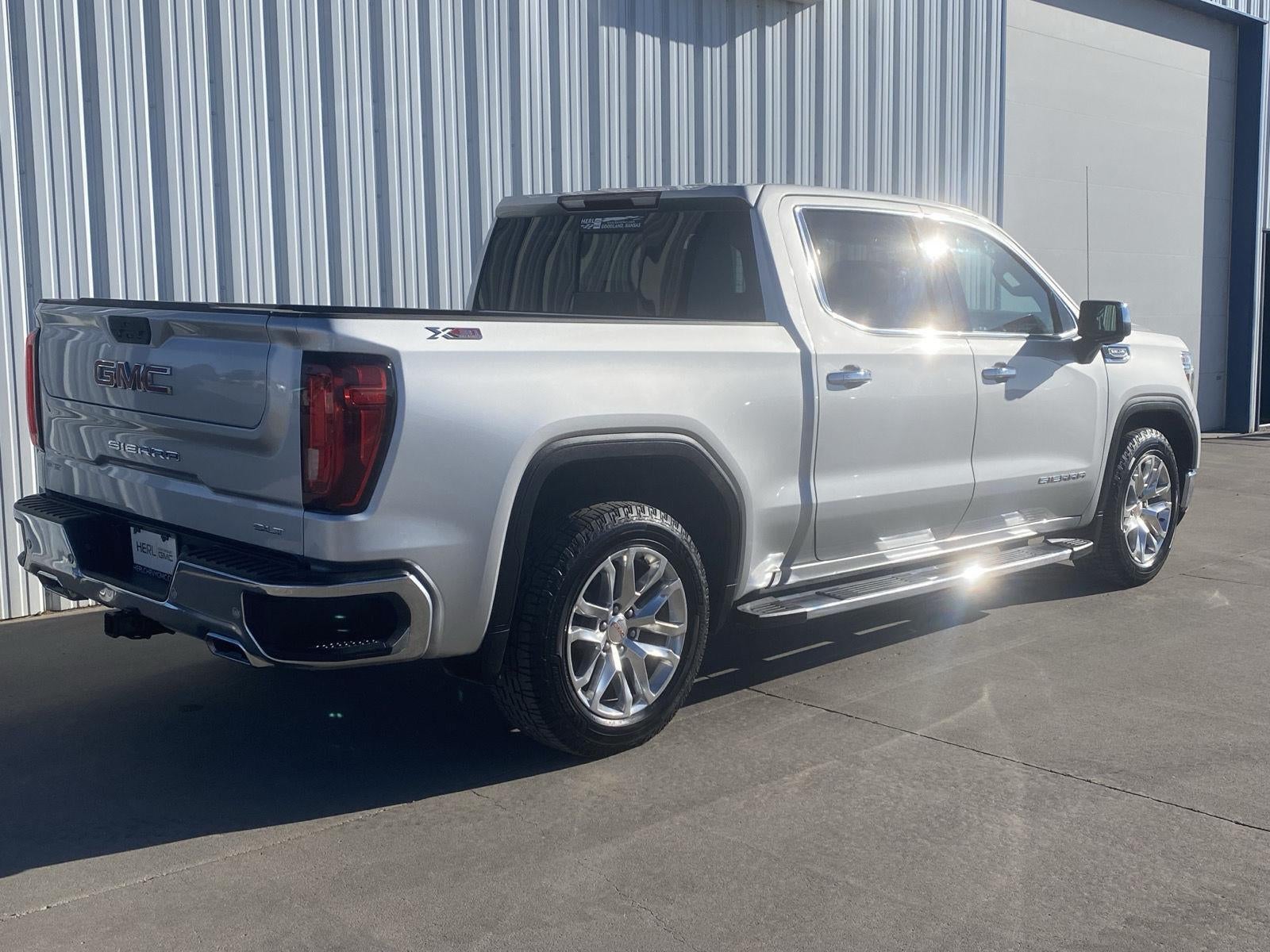 2021 GMC Sierra 1500 SLT