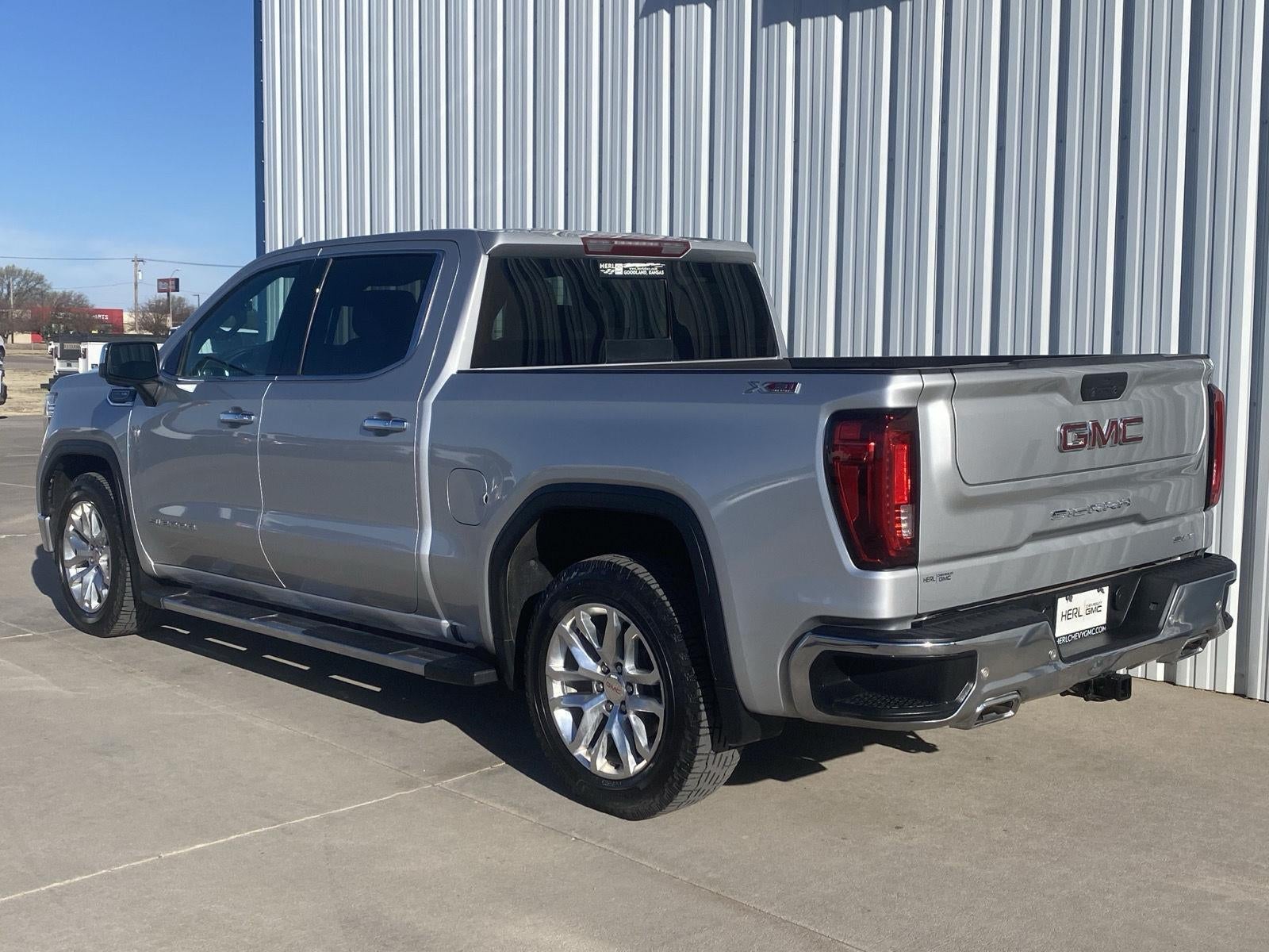 2021 GMC Sierra 1500 SLT