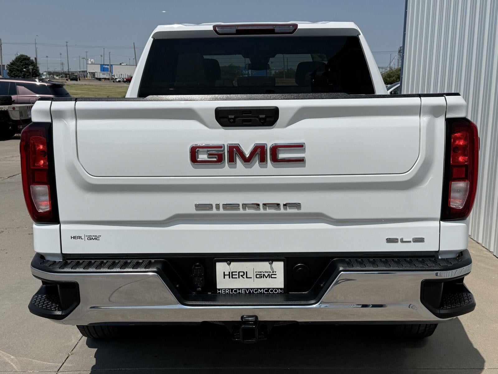 2022 GMC Sierra 1500 SLE