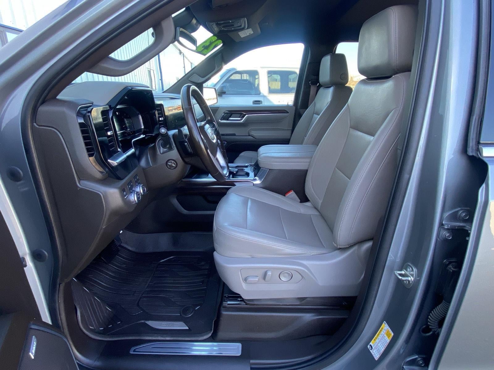 2023 GMC Sierra 1500 SLT