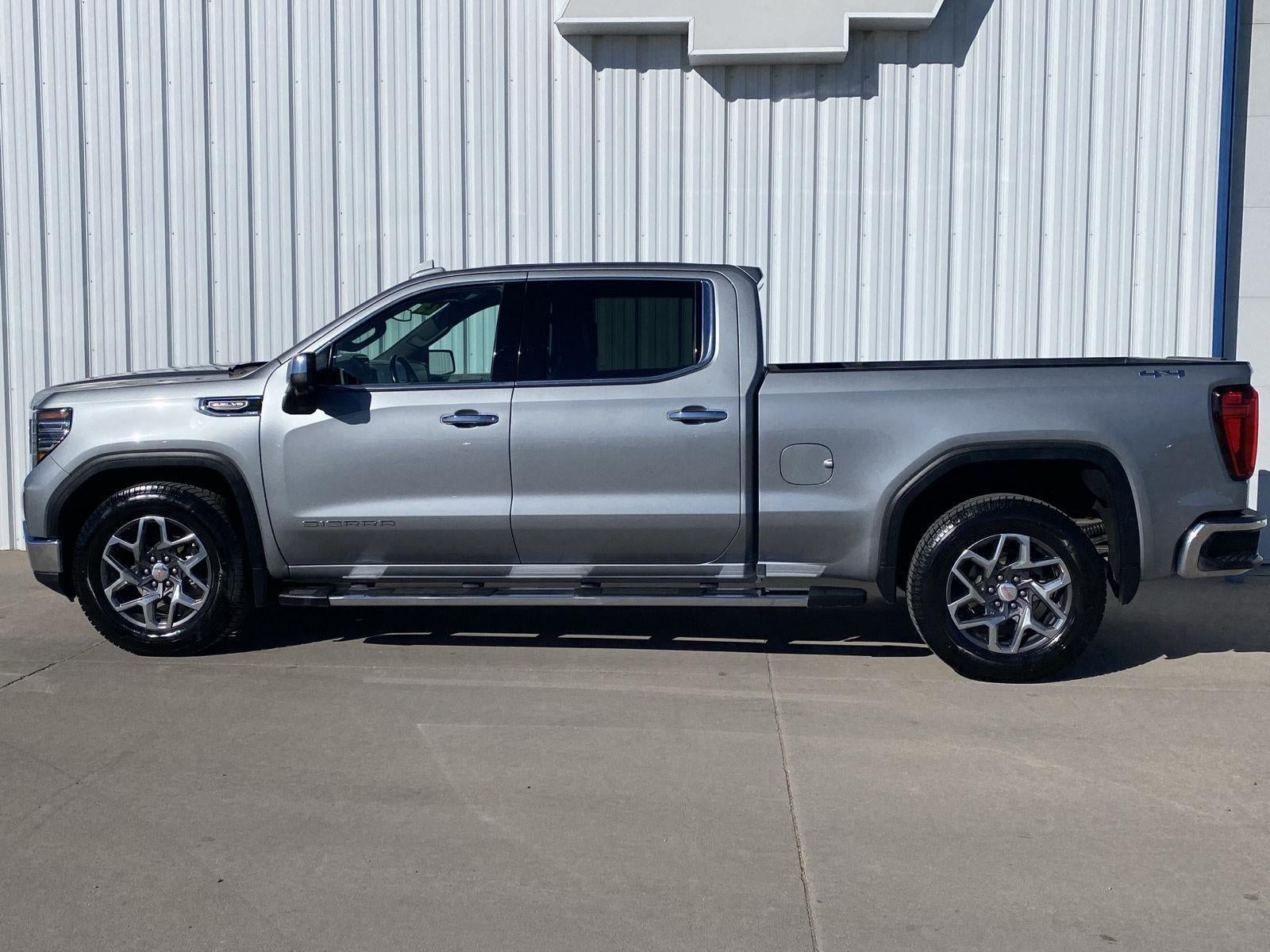 2023 GMC Sierra 1500 SLT