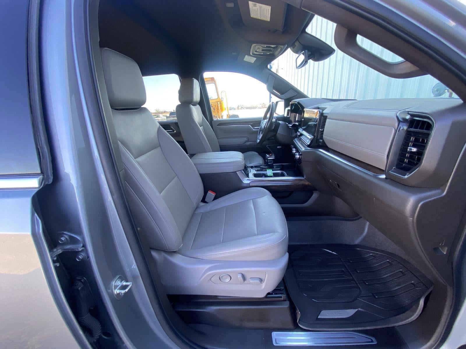 2023 GMC Sierra 1500 SLT