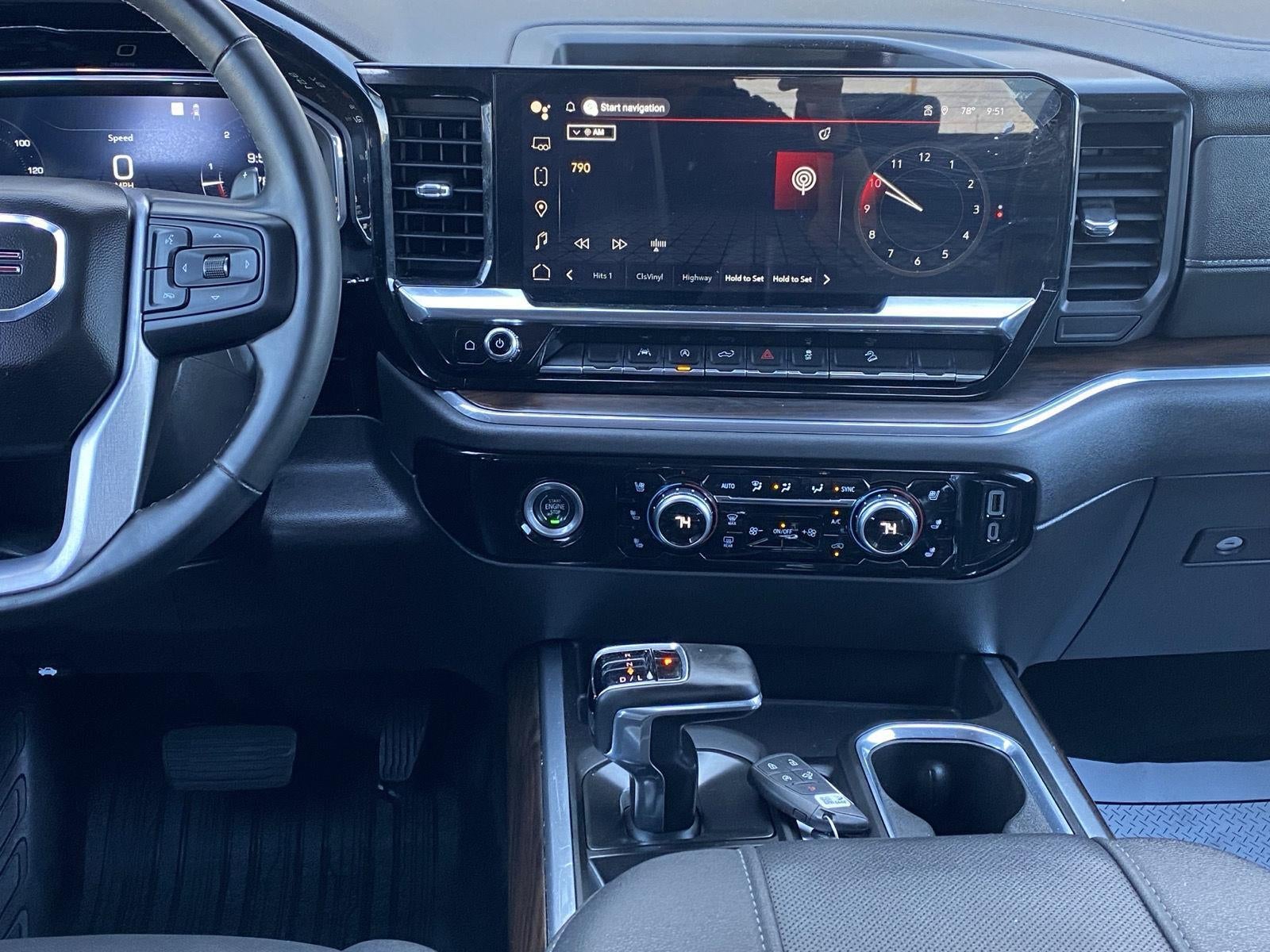 2023 GMC Sierra 1500 SLT