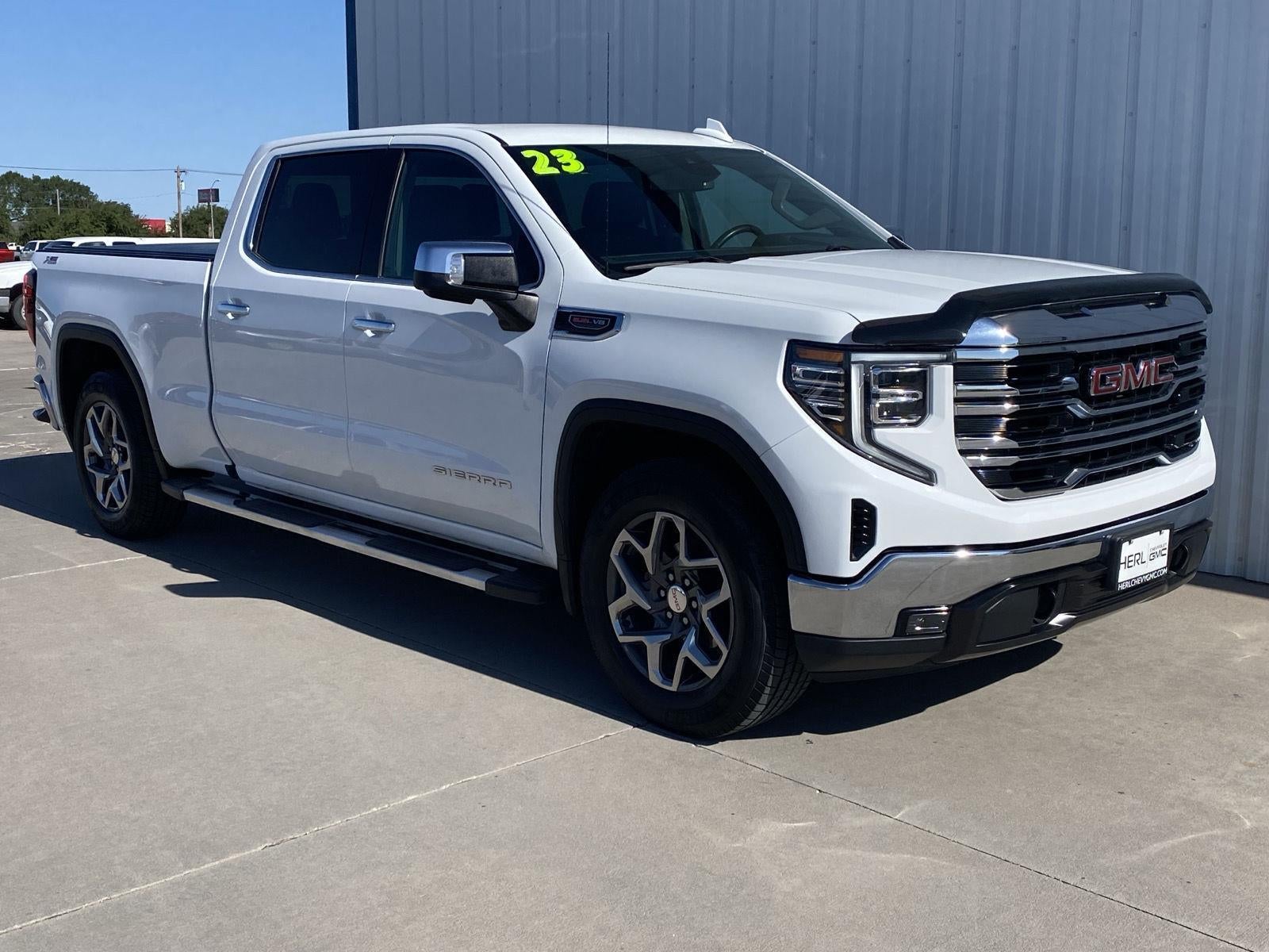 2023 GMC Sierra 1500 SLT