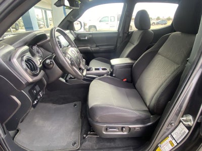 2022 Toyota Tacoma 4WD SR