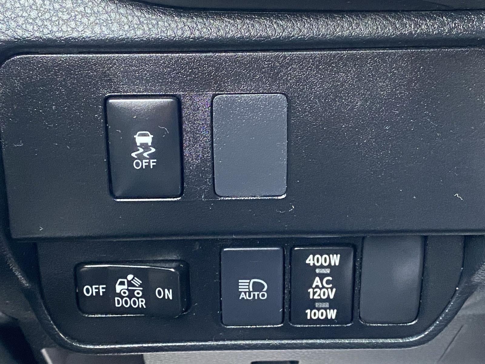 2022 Toyota Tacoma 4WD SR