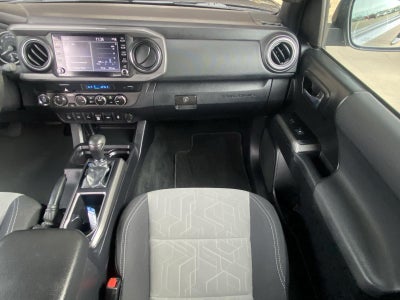 2022 Toyota Tacoma 4WD SR