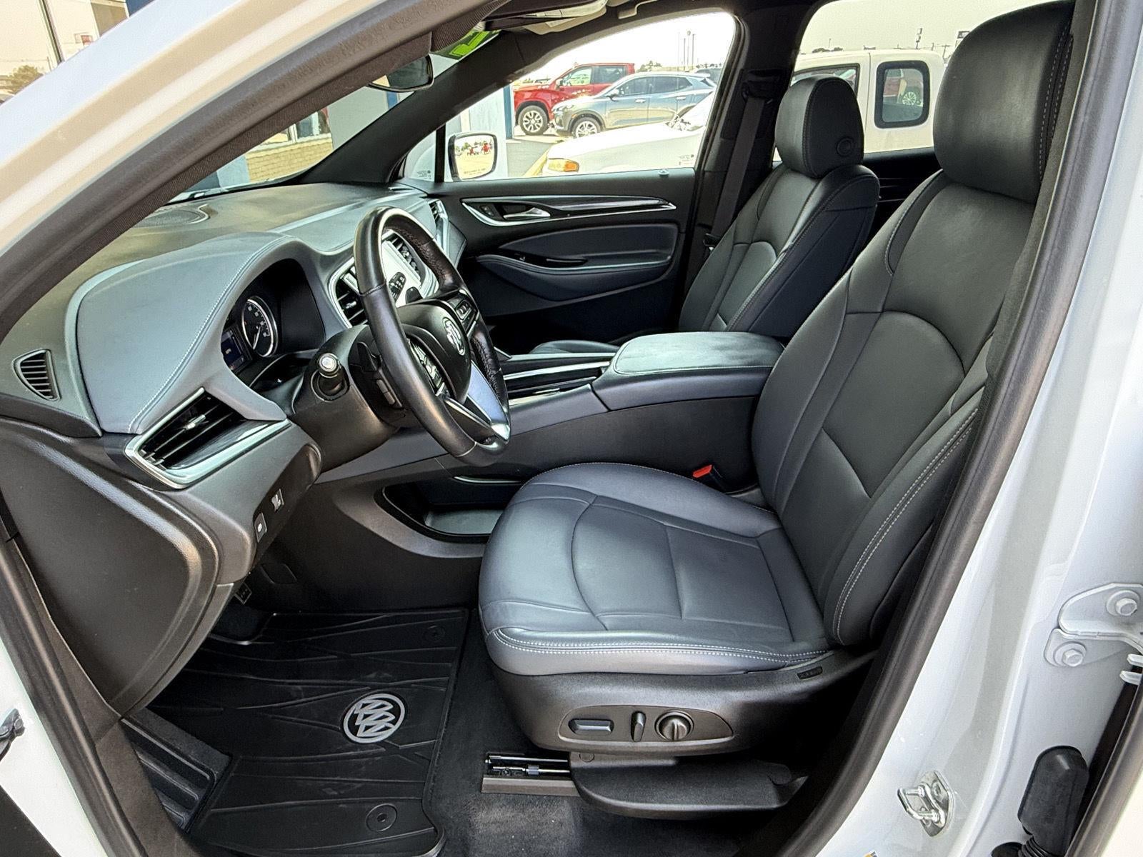 2024 Buick Enclave Essence