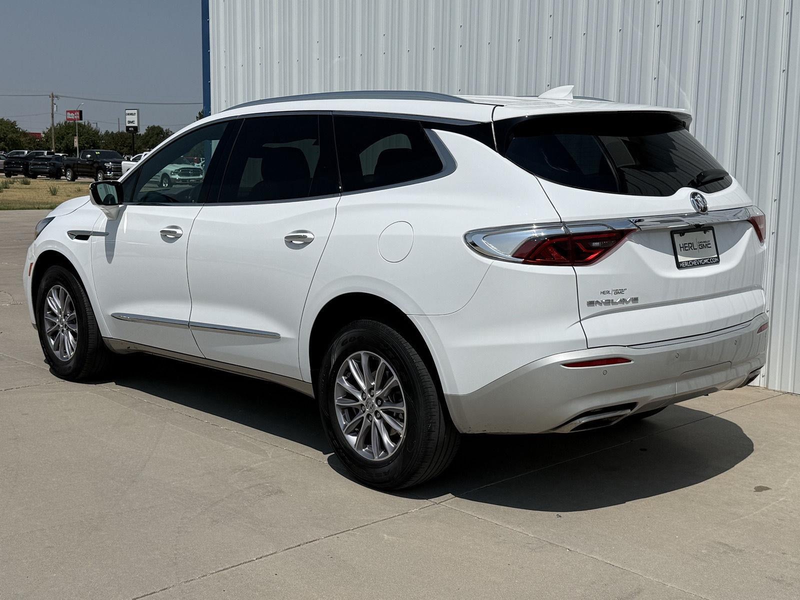 2024 Buick Enclave Essence
