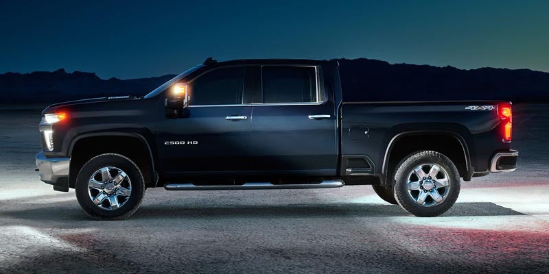 Chevrolet Silverado 2500HD side shot