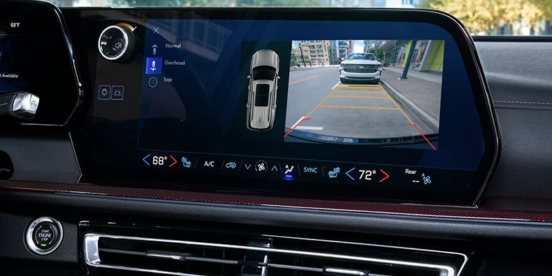 2024 Chevrolet Traverse camera